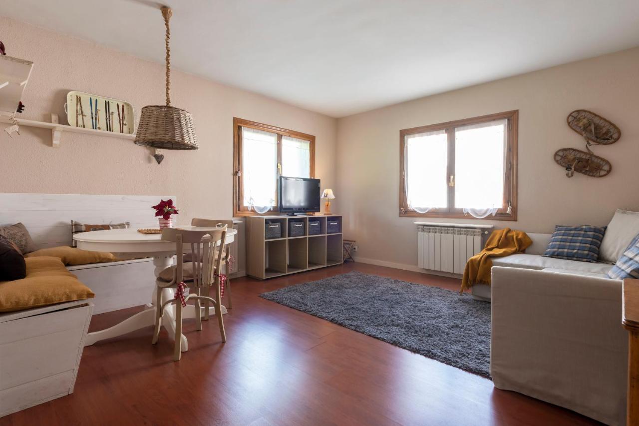 サジェント・デ・ガジェゴMusales ☆ Apartamento Para 4 Personas Con Ascensorアパートメント エクステリア 写真